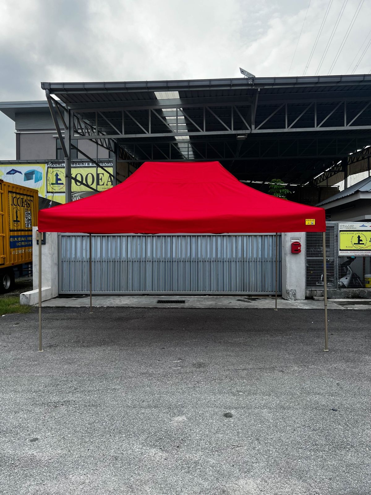 Red canopy